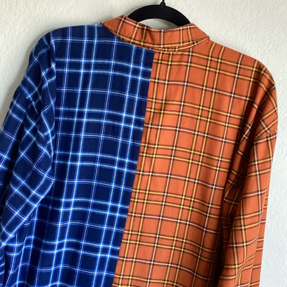 \Peace Love World\ Two-Tone Plaid Button Down - Picture 12 of 16